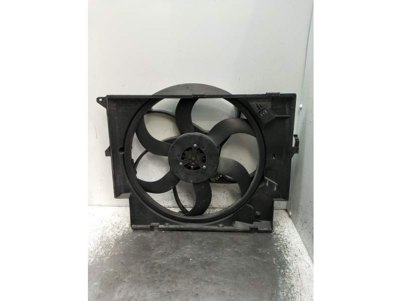 Recambio de electroventilador para bmw x1 (e84) sdrive 18 d referencia OEM IAM 67327588974  2009