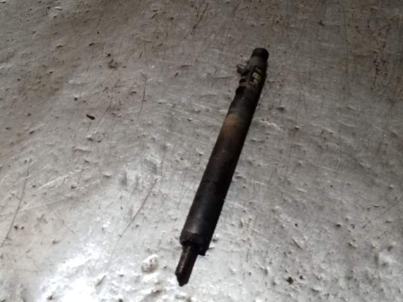 Recambio de inyector para ssangyong kyron 2.0 xdi referencia OEM IAM A6648170021 EJBR03401D 