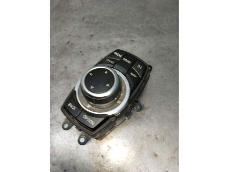 Recambio de mando multifuncion para bmw x1 (e84) sdrive 18 d referencia OEM IAM 9285443 033625109 2009
