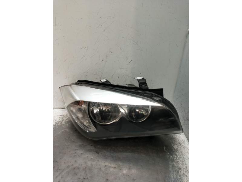 Recambio de faro derecho para bmw x1 (e84) sdrive 18 d referencia OEM IAM 729023405 90033250 2009
