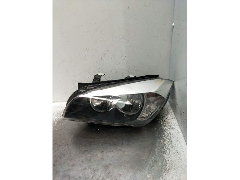 Recambio de faro izquierdo para bmw x1 (e84) sdrive 18 d referencia OEM IAM 63117290233 90018083 VER FOTOS 2009