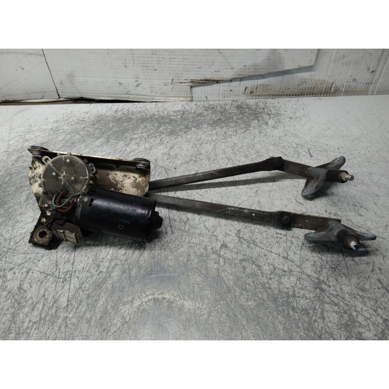 Recambio de motor limpia delantero para peugeot 205 berlina 1.3 plus referencia OEM IAM   