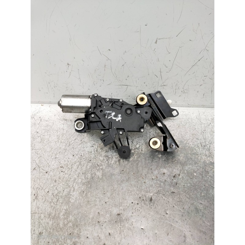 Recambio de motor limpia trasero para bmw serie 5 touring (e61) referencia OEM IAM 0390201597  