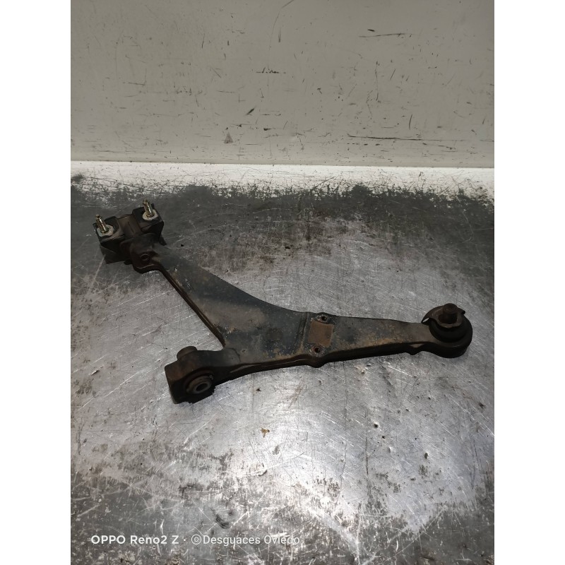 Recambio de brazo suspension inferior delantero izquierdo para citroen saxo referencia OEM IAM   