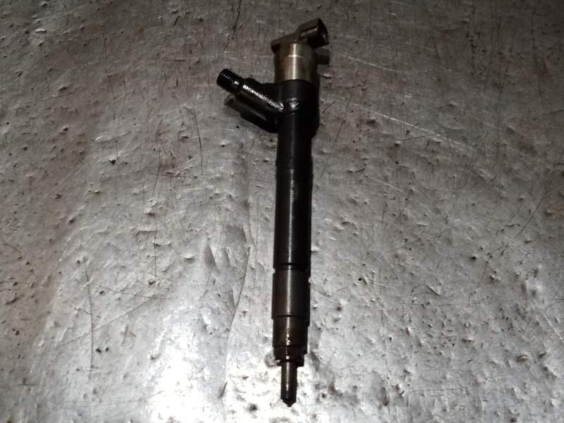 Recambio de inyector para opel zafira tourer excellence referencia OEM IAM 55570012 04T25480 DENSO