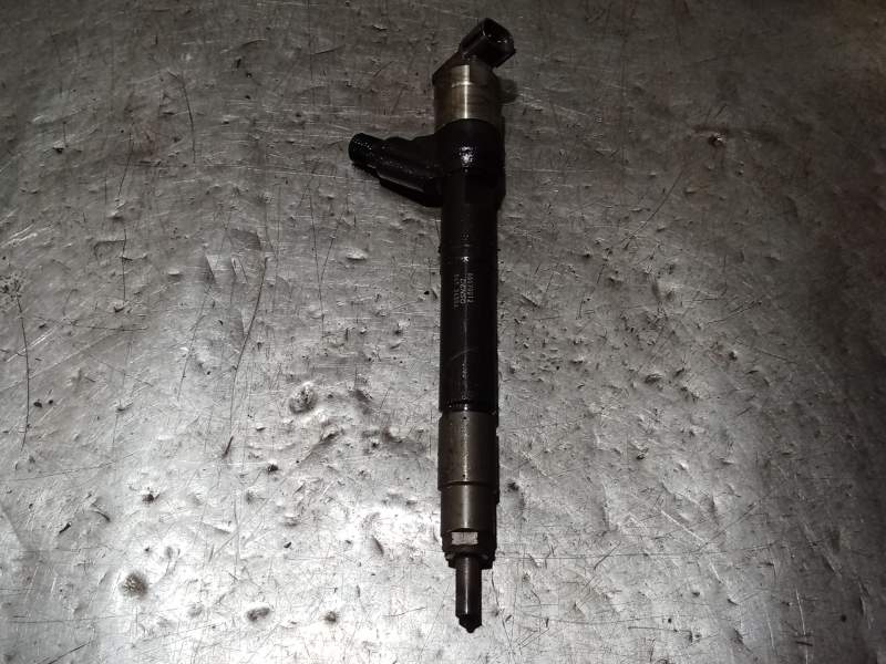 Recambio de inyector para opel zafira tourer excellence referencia OEM IAM 55570012 04T26304 DENSO