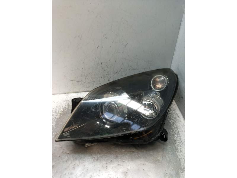 Recambio de faro izquierdo para opel astra h (a04) 1.9 cdti (l48) referencia OEM IAM 5DV00829000 XENON 