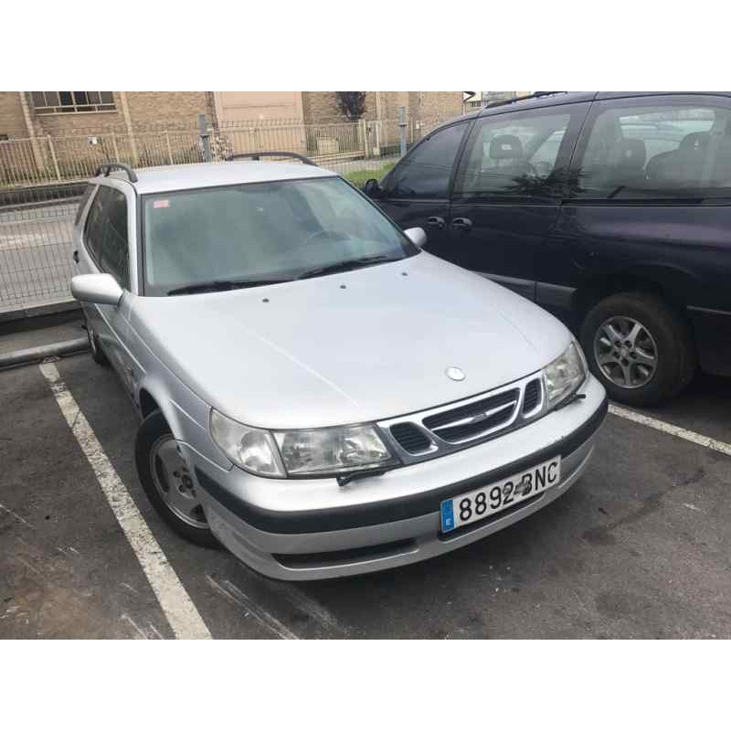 saab 9-5 familiar del año 2001