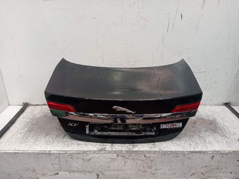 Recambio de tapa maletero para jaguar xf 2.7 v6 diesel luxury referencia OEM IAM  4P 