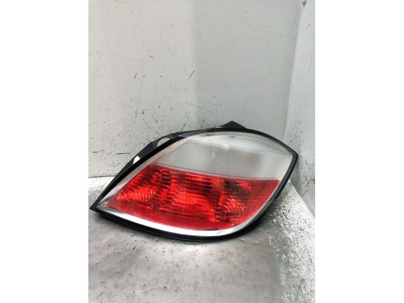 Recambio de piloto trasero derecho para opel astra h (a04) 1.9 cdti (l48) referencia OEM IAM   