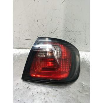 PILOTO TRASERO DERECHO 89020315 265509F600 