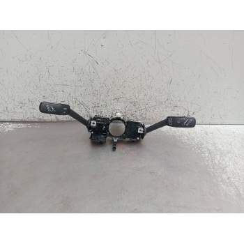MANDO LUCES 2Q0953521S 00007007 2020