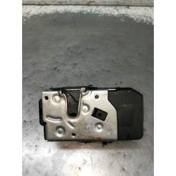 MOTOR CIERRE CENTRALIZADO DELANTERO DERECHO 5P 2006