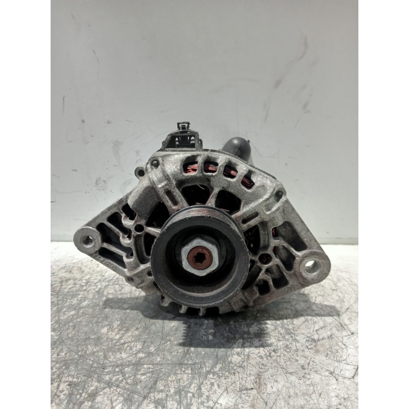 Recambio de alternador para hyundai i20 referencia OEM IAM 373002B300 2607372 