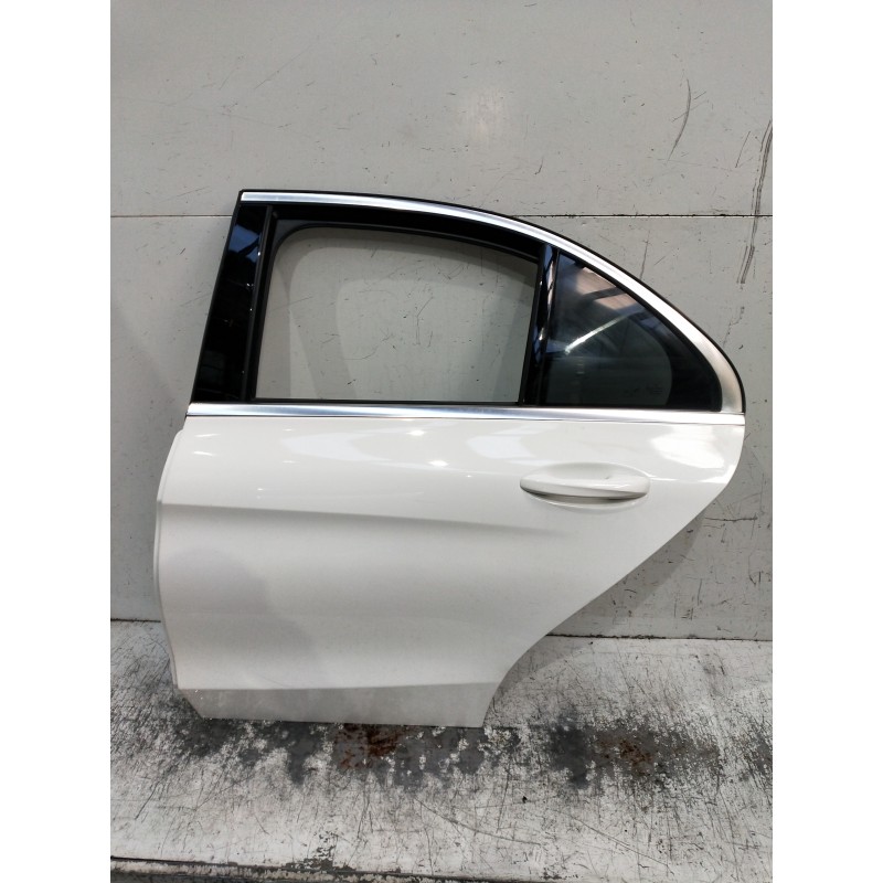 Recambio de puerta trasera izquierda para mercedes clase c (w205) lim. referencia OEM IAM   4P