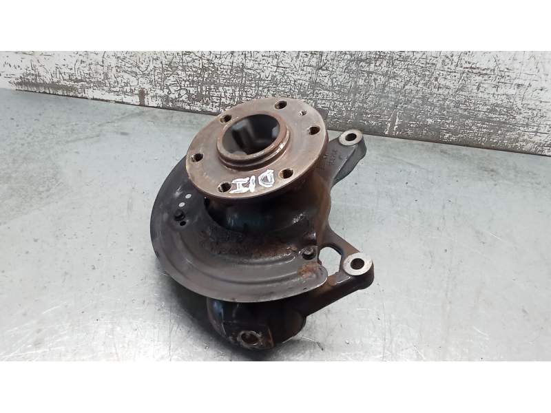 Recambio de mangueta delantera izquierda para iveco daily vi furgoneta 33s13, 35s13, 35c13 referencia OEM IAM   14
