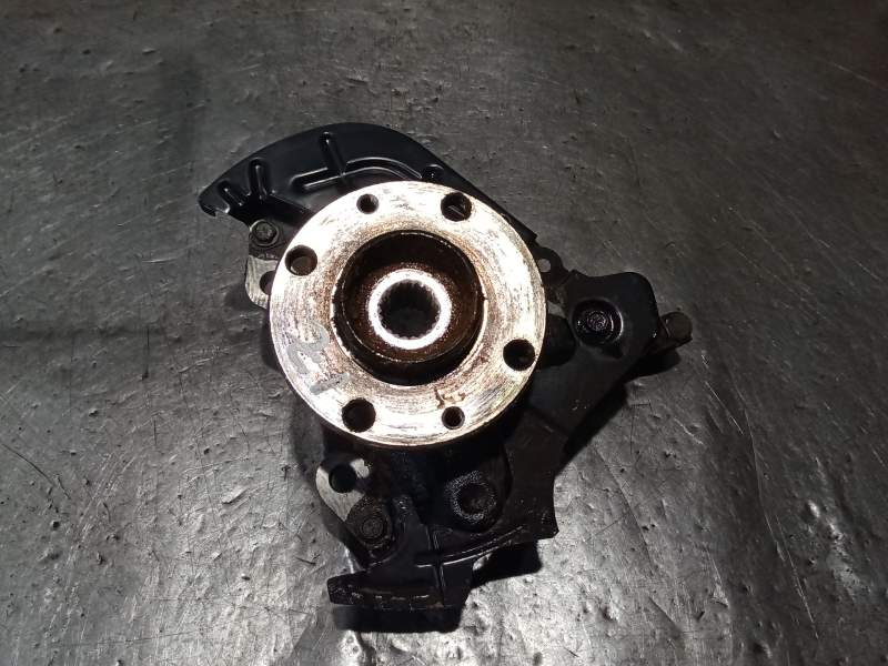 Recambio de mangueta delantera izquierda para fiat 500 312 1.0 hybrid referencia OEM IAM   