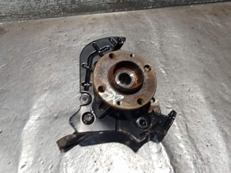 Recambio de mangueta delantera derecha para fiat 500 312 1.0 hybrid referencia OEM IAM   