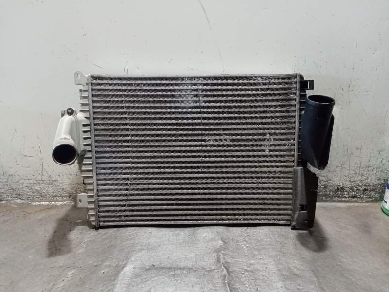 Recambio de intercooler para jaguar xf 2.7 v6 diesel luxury referencia OEM IAM   