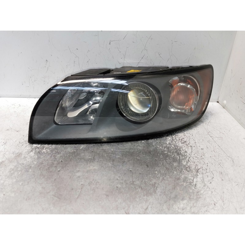 Recambio de faro izquierdo para volvo v50 familiar 1.8 kinetic referencia OEM IAM 30698885 0301196203 