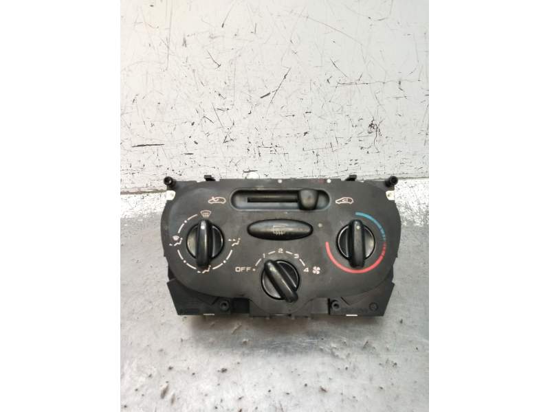 Recambio de mando calefaccion / aire acondicionado para peugeot 206 hatchback (2a/c) 1.1 i referencia OEM IAM   1998
