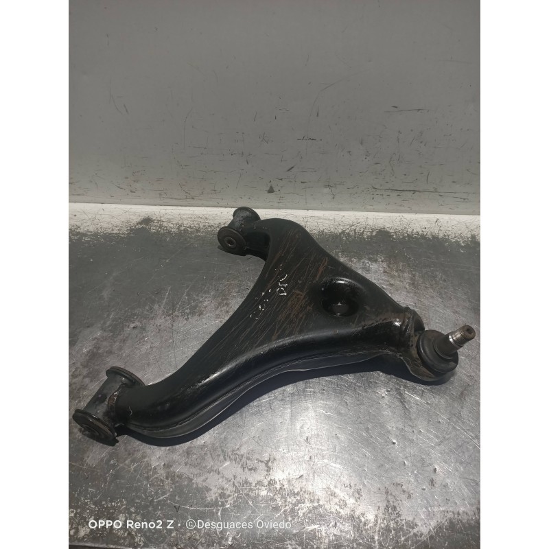 Recambio de brazo suspension inferior delantero derecho para mercedes sprinter 02.00  caja cerrada referencia OEM IAM   