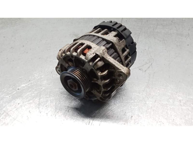 Recambio de alternador para chevrolet aveo / kalos hatchback (t200) 1.2 referencia OEM IAM 96404263 2655476 70A 05