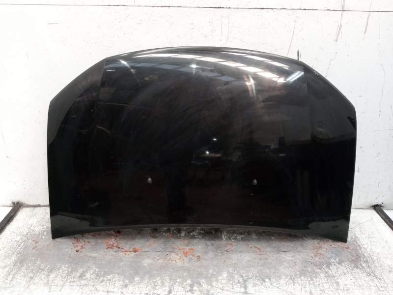 Recambio de capot para dacia sandero ii (b8_) tce 90 (b8m1, b8ma) referencia OEM IAM   2012