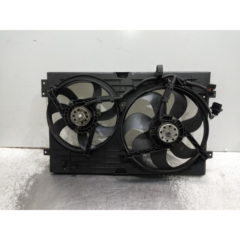 Recambio de electroventilador para volkswagen golf iv berlina (1j1) gti referencia OEM IAM 1J0121207  