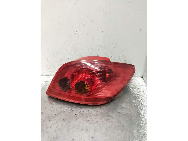 Recambio de piloto trasero derecho para peugeot 307 (3a/c) 1.6 16v referencia OEM IAM   2001