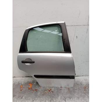 PUERTA TRASERA DERECHA 5P 2002