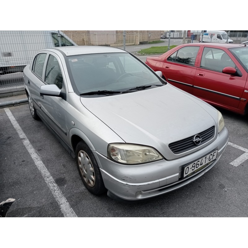 opel astra g berlina del año 1999