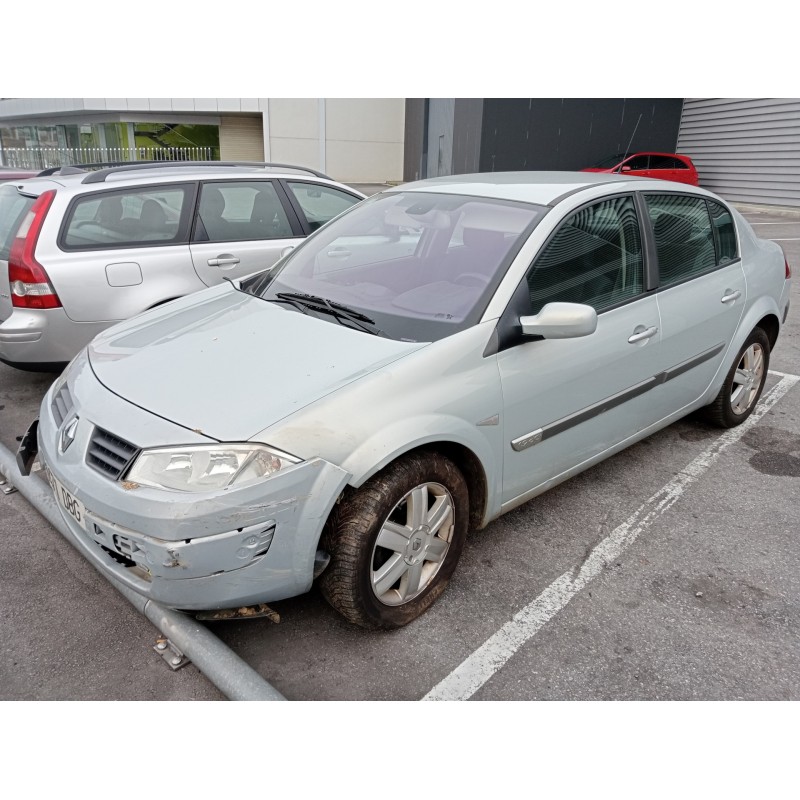 renault megane ii classic berlina del año 2004