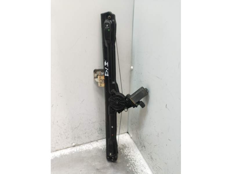 Recambio de elevalunas delantero izquierdo para iveco daily vi furgoneta 33s13, 35s13, 35c13 referencia OEM IAM  5P 2014