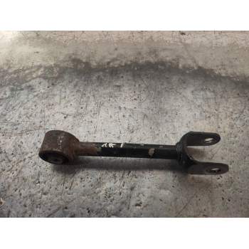 BRAZO SUSPENSION SUPERIOR TRASERO DERECHO 