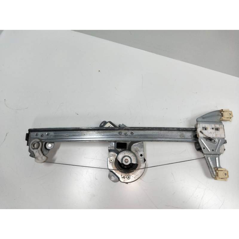Recambio de elevalunas delantero derecho para citroën c1 1.0 cat (384f) referencia OEM IAM 400842B  5P