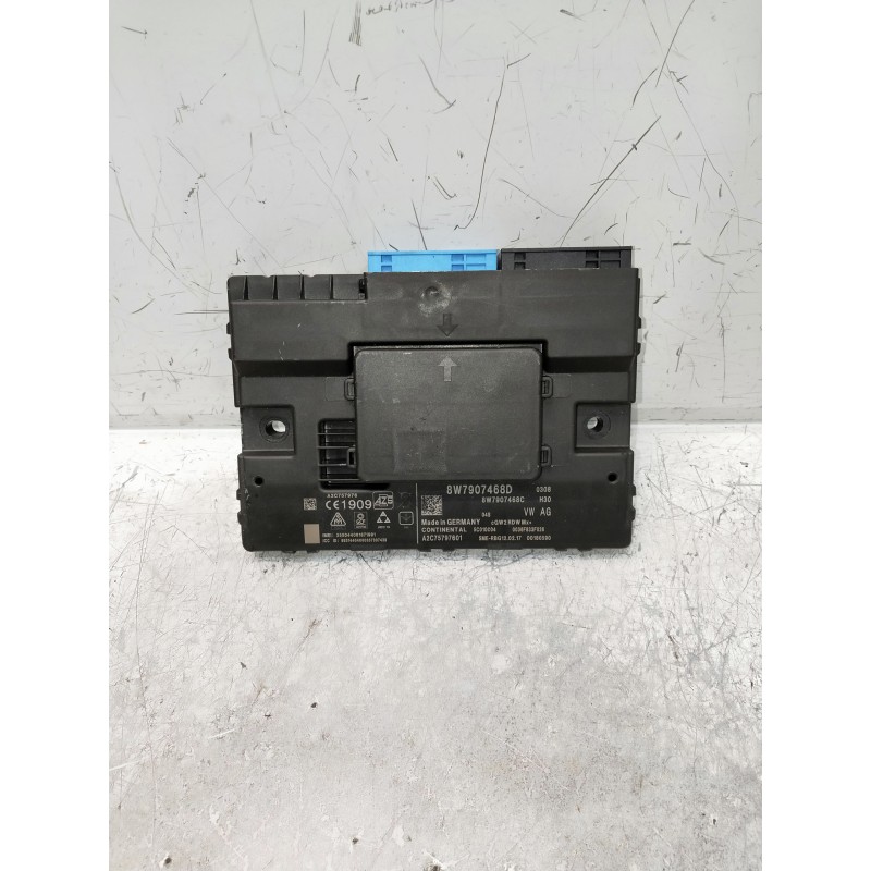 Recambio de modulo electronico para audi a4 avant (8w5) sport edition quattro referencia OEM IAM 8W7907468D A2C75797601 