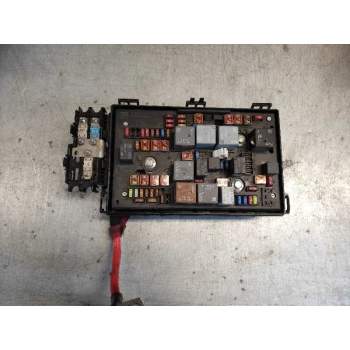 CAJA RELES / FUSIBLES 13449211 1314 XJ 81 