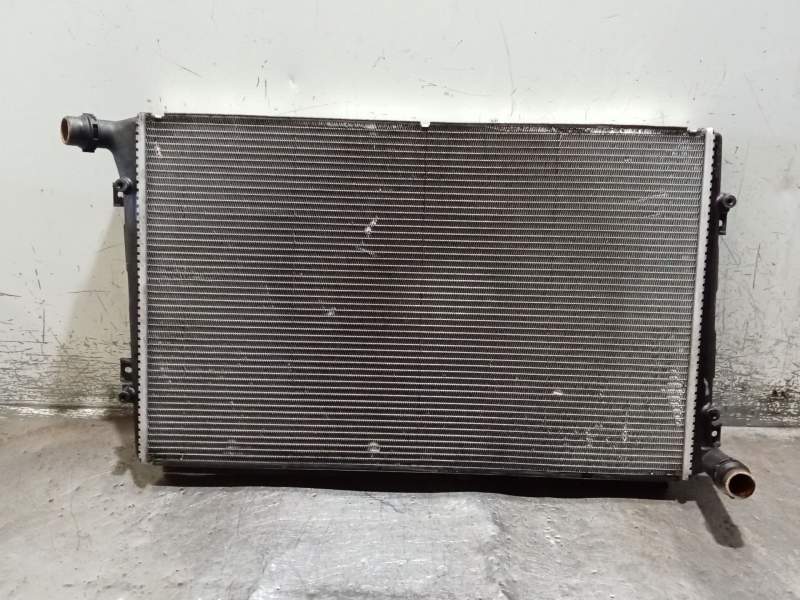 Recambio de radiador agua para seat leon (1p1) 1.9 tdi referencia OEM IAM 1K012151AM 880871P2409 