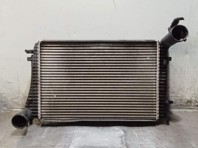 Recambio de intercooler para seat leon (1p1) 1.9 tdi referencia OEM IAM   