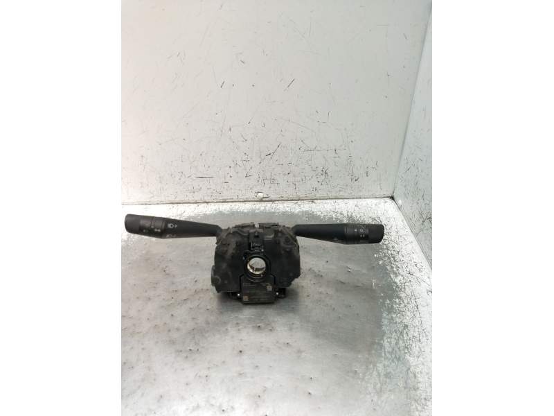 Recambio de mando luces para iveco daily vi furgoneta 33s13, 35s13, 35c13 referencia OEM IAM 28351691  2014