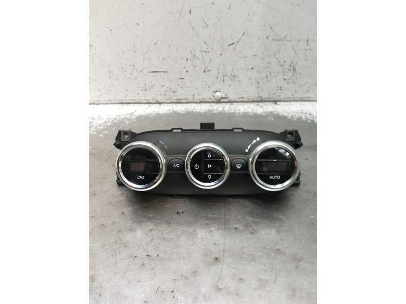 Recambio de mando calefaccion / aire acondicionado para iveco daily vi furgoneta 33s13, 35s13, 35c13 referencia OEM IAM   2014