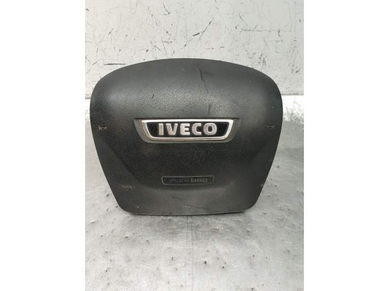 Recambio de airbag delantero izquierdo para iveco daily vi furgoneta 33s13, 35s13, 35c13 referencia OEM IAM 05801561548  2014