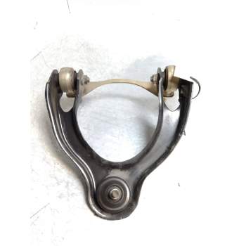 BRAZO SUSPENSION SUPERIOR DELANTERO DERECHO 