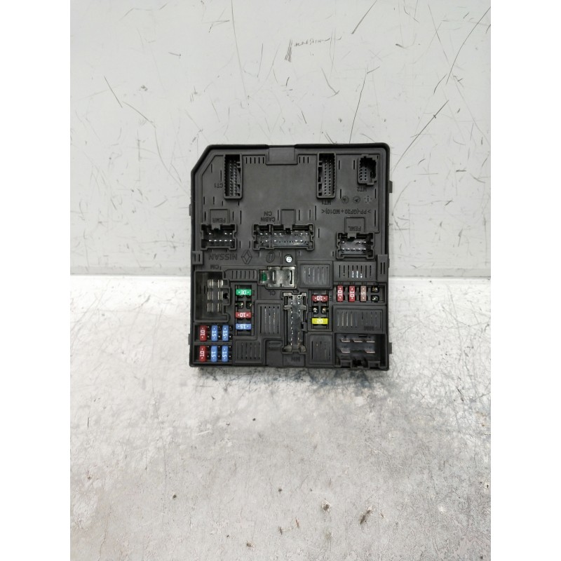 Recambio de caja reles / fusibles para nissan qashqai (j11) referencia OEM IAM 284B75NA1A 1468545853 