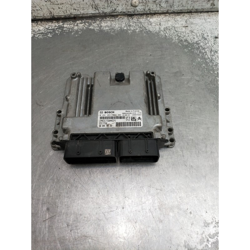 Recambio de centralita motor uce para citroen c4 cactus referencia OEM IAM 028103043 9809478580 