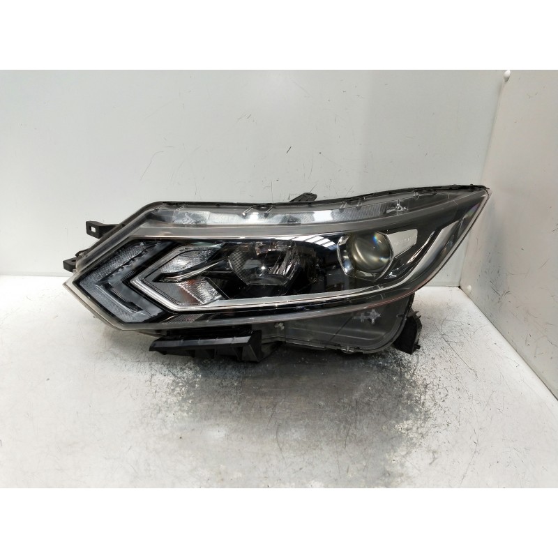 Recambio de faro izquierdo para nissan qashqai (j11) referencia OEM IAM 10019009  