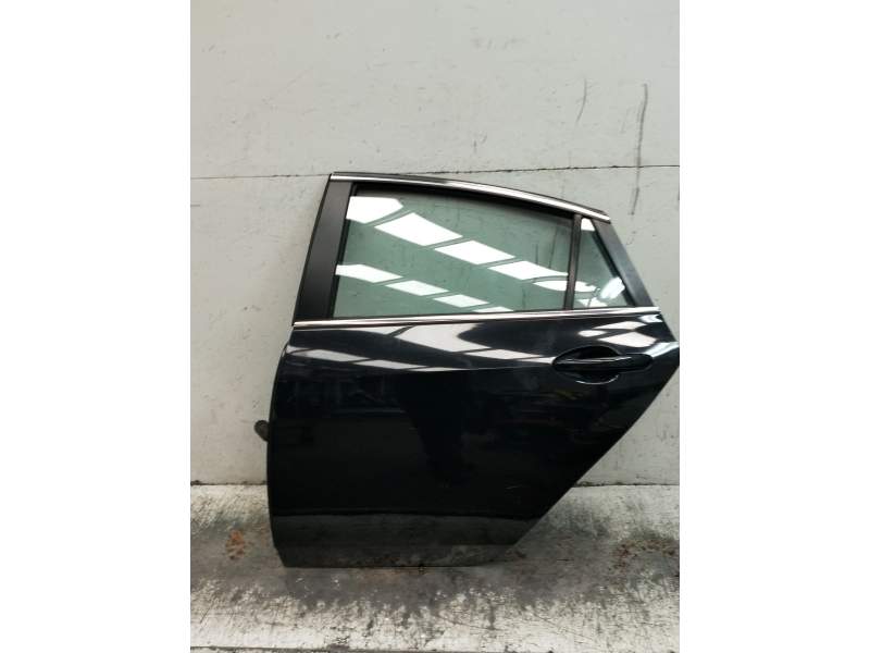 Recambio de puerta trasera izquierda para mazda 6 hatchback (gh) 1.8 mzr referencia OEM IAM   