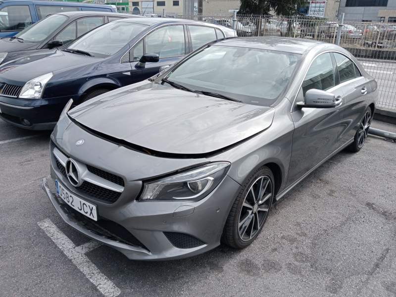 MERCEDES-BENZ CLA COUPÉ (C117)