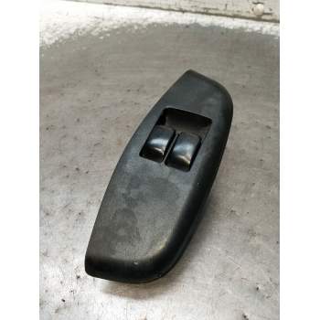 MANDO ELEVALUNAS DELANTERO IZQUIERDO 96540780 5P 2005